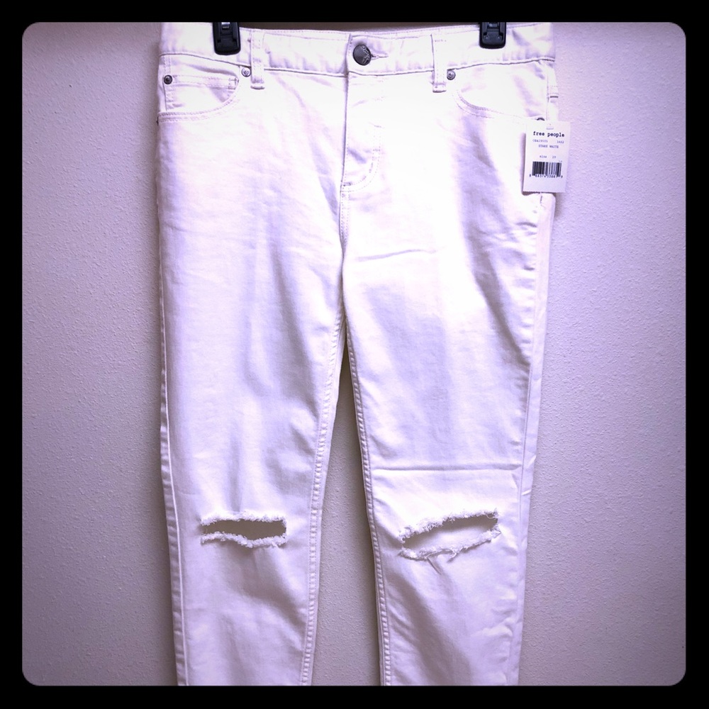 *CLEARANCE!!* Brand New!! Free People Jeans